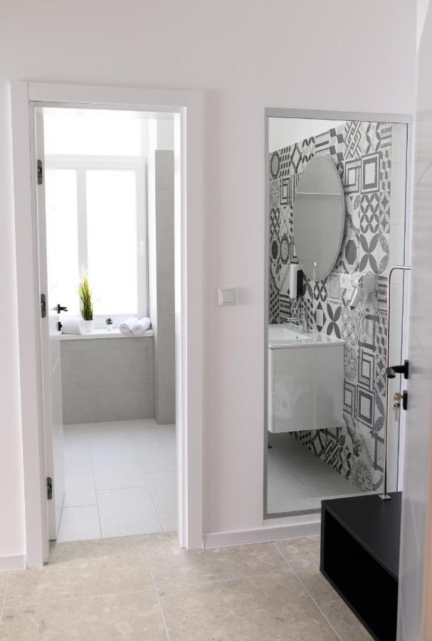 Poppy Downtown Suites Sarajevo Luaran gambar