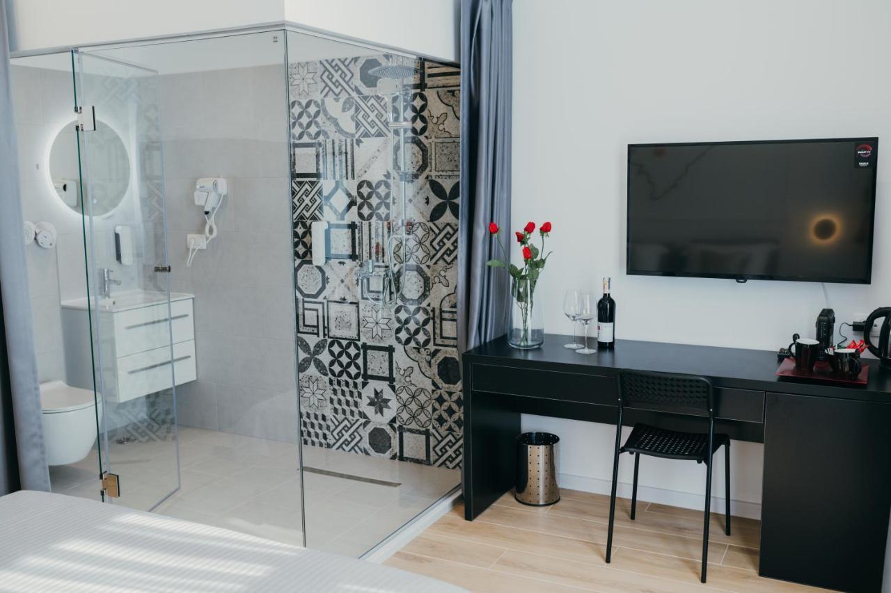 Poppy Downtown Suites Sarajevo Luaran gambar